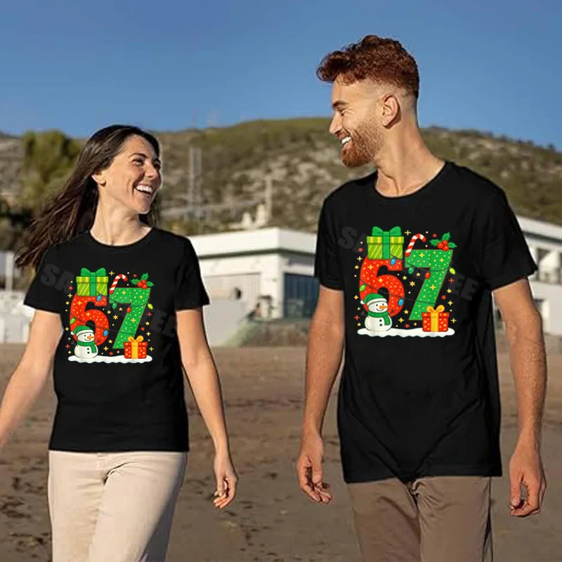 عدد 67 ميمي الأسرة مطابقة عيد الميلاد زوجين 67 ستة سبعة 6-7 تي شيرت الجدة هدية Y2k موضة عيد الميلاد زي عطلة الملابس #2