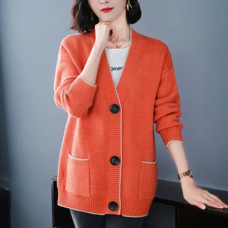 Solid Color Button All-match Sweaters Cardigan Women\'s Clothing Autumn Winter Korean Loose V-Neck Fashion Pockets Knitted Tops