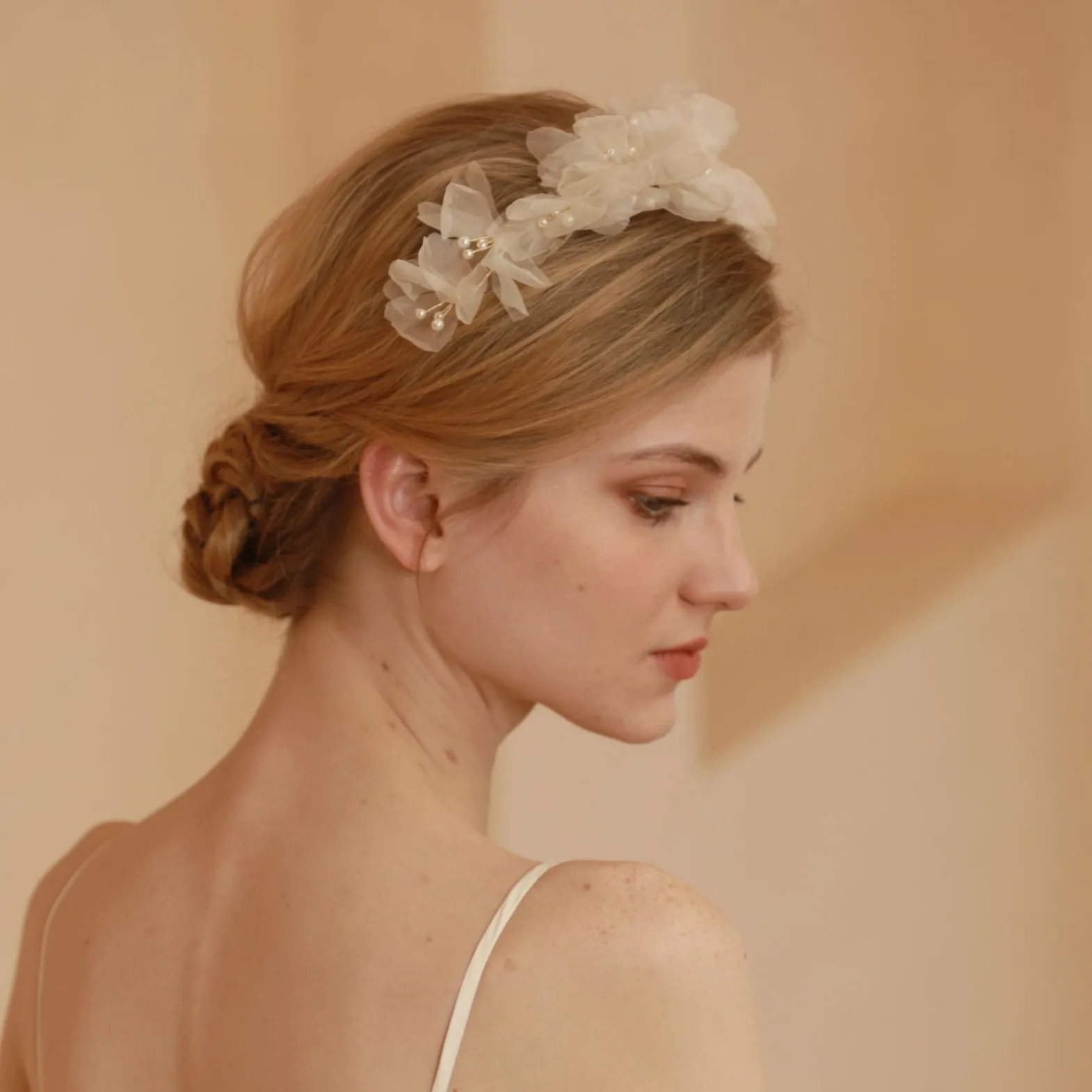 

Hot Selling Bridal Headdress Super Fairy Hairband Imitation Pearl Flower Slice Fairy Sense Wedding Dress Accessories