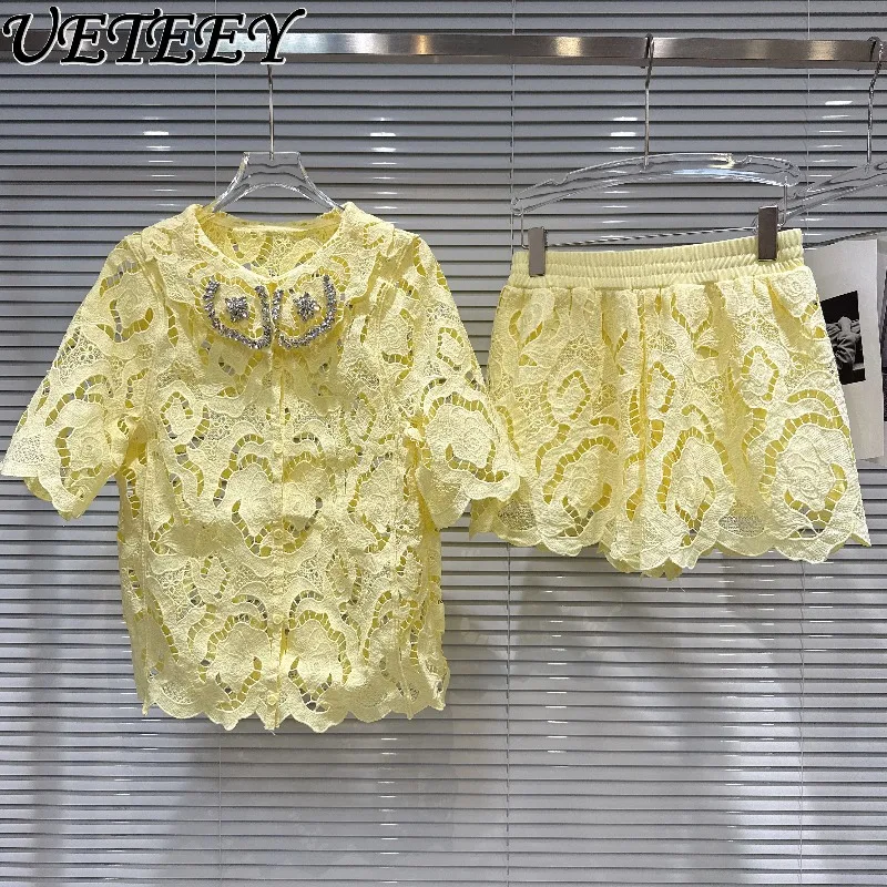 

2026 Summer New Rhinestone Embellished Crochet Short-sleeve Shirt and High-waisted Shorts Fashionable Casual Two-piece Set