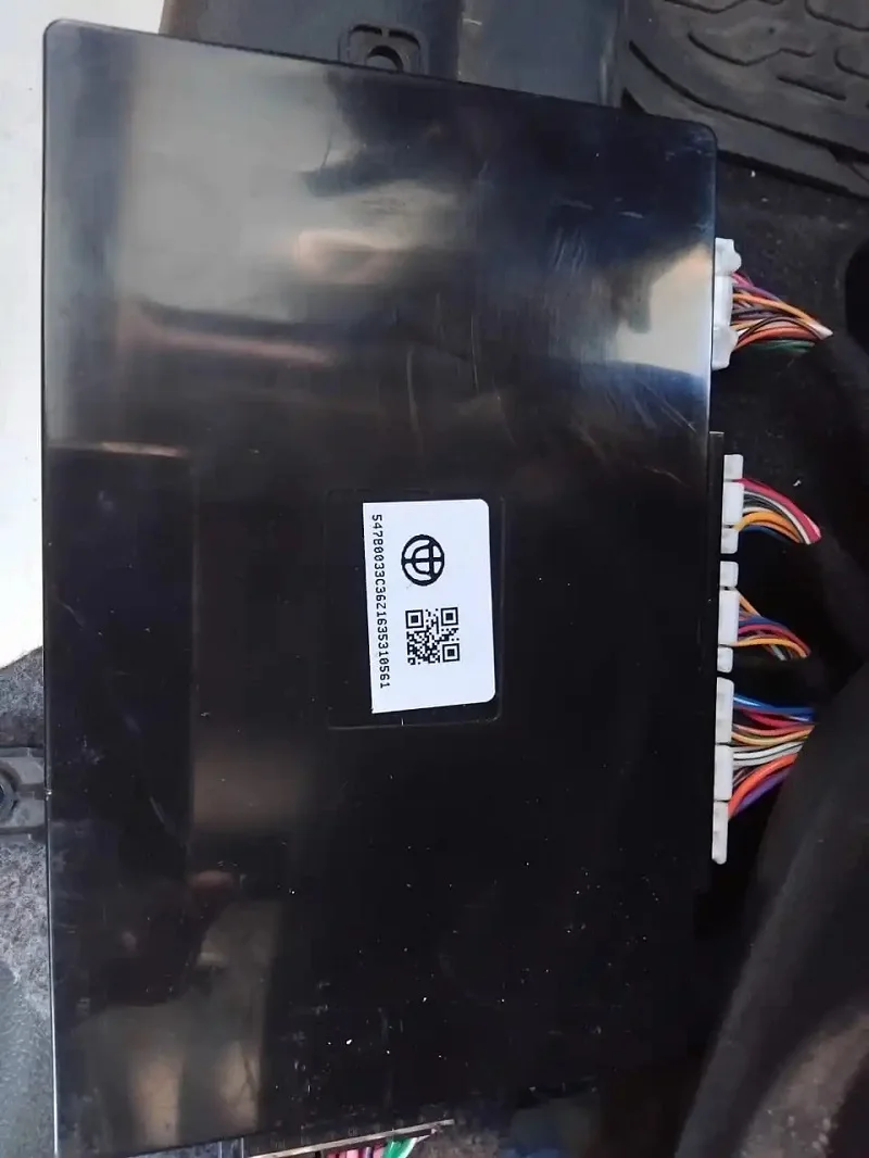 

BRILLIANCE V3 BCM-VEHICLE BODY CONTROLLER-F11 high configuration