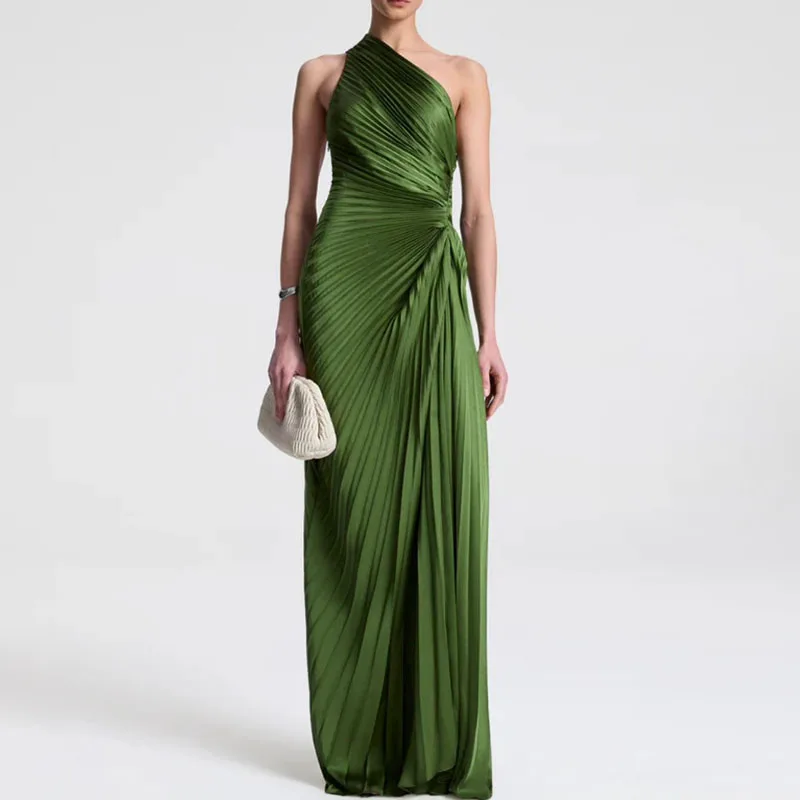 Grünes Asymmetrisches Plissiertes Bankett-Kleid Sommer Ärmelloses Ausgeschnittenes Figurbetontes Langes Kleid Sexy Rückenfreies Damen-Urlaubskleid