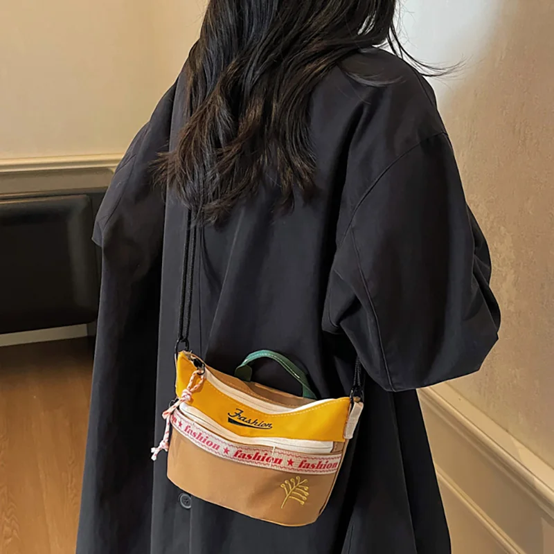 Casual crossbody bag, women's new nylon fashion versatile handbag, dumpling bag, lightweight, durable and good-looking