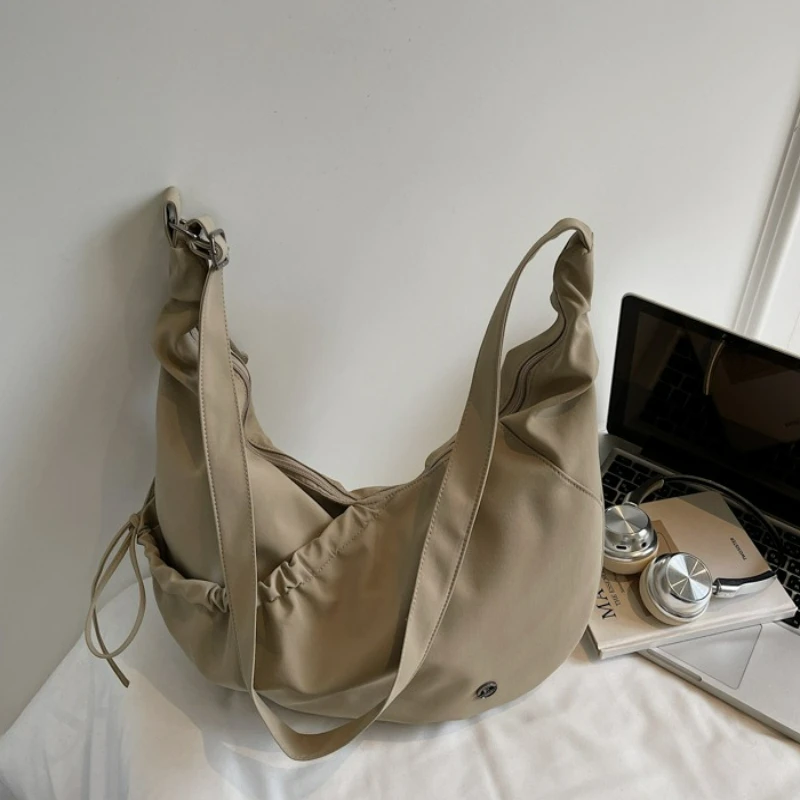 New Fashion Nylon Simple Hobo Bag Women Large Capacity Vintage Crossbody Bag Textured Casual Storage Bag Lightweight Wrinkled