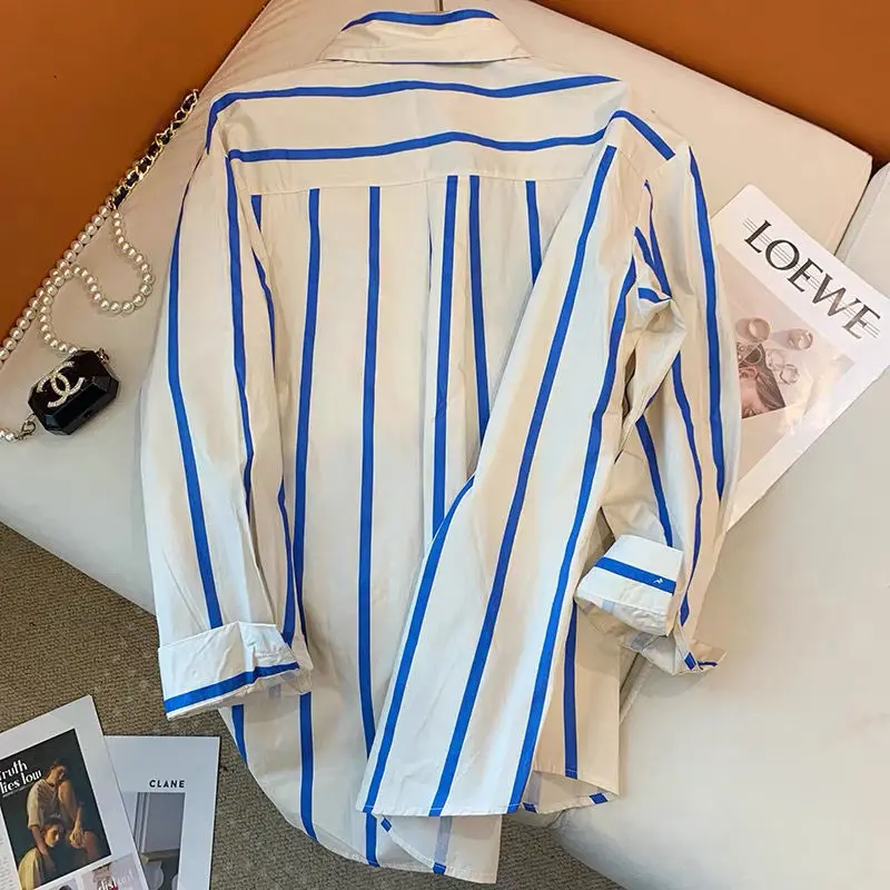 2023 Spring and Autumn Fashion Minimalist Loose Casual Fashion Brand Design Sense Contrast Blue Stripe Rabbit Versatile Shirt