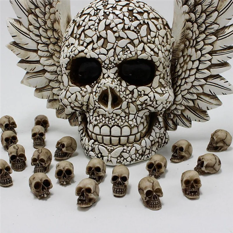 40Pcs Simulation Skull Model Toys Modern Mini Skull DIY Halloween Decoration Funny Model Toys Collection