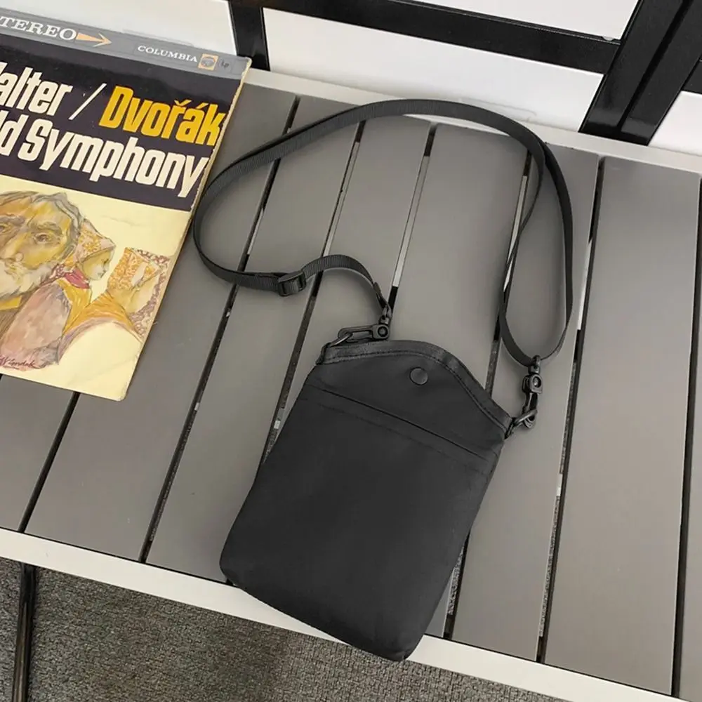 Casual NYLON กระเป๋าสะพายข้างความจุขนาดใหญ่ปรับสายมินิสแควร์กระเป๋าสไตล์ญี่ปุ่นไหล่เดี่ยวกระเป๋าโทรศัพท์มือถือ