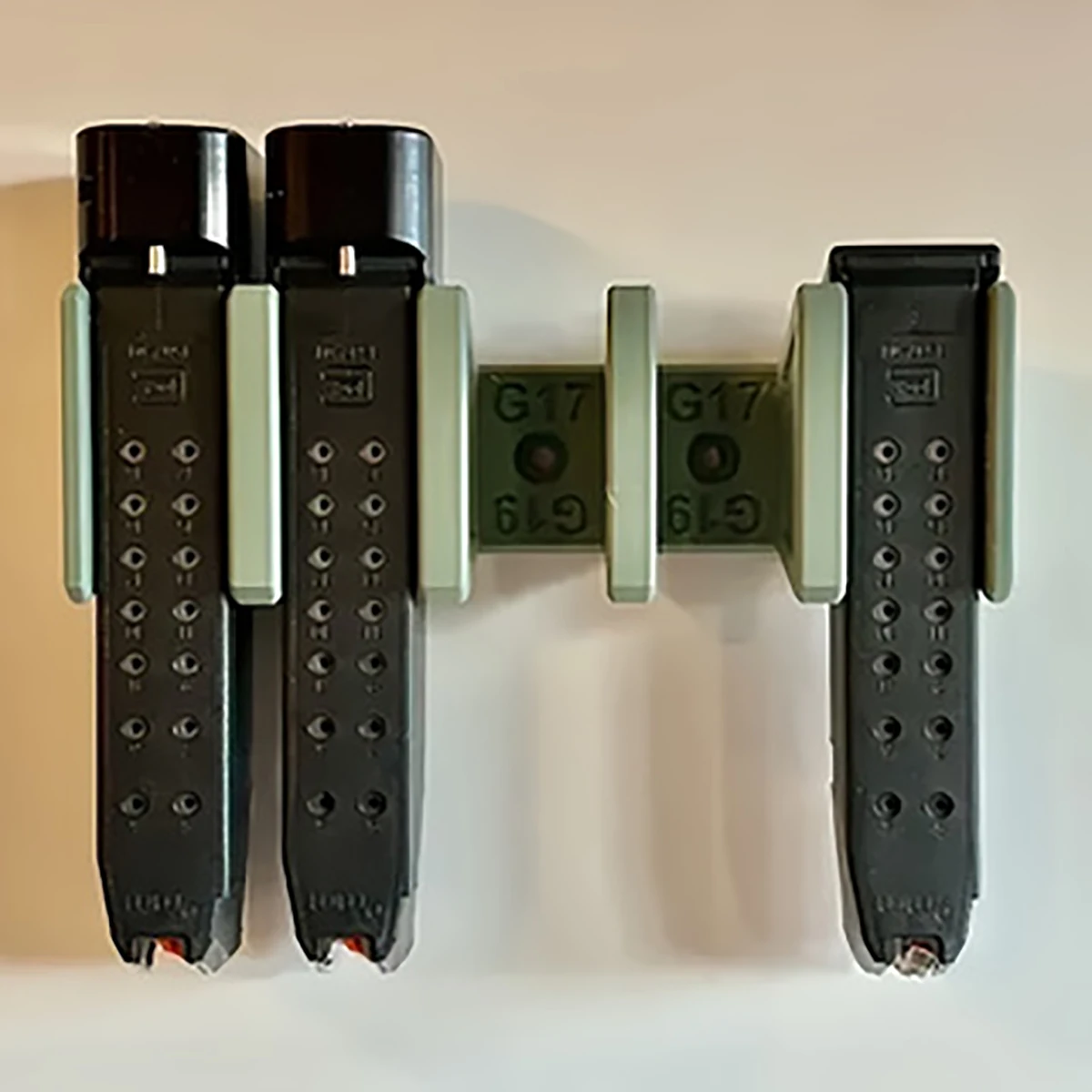 

Стеллаж для хранения журналов в тактическом стиле, военный энтузиаст - стильное украшение для дома, подходит для журналов Organiza