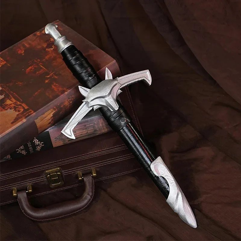 أنيمي ليلة ووتش لعبة الهوية الخامس شعر مستعار أحذية Akura-ssr Morningstar Ithaqua تأثيري الرجال زي هالوين ؛ 3'v ، 6.h ؛ 8'