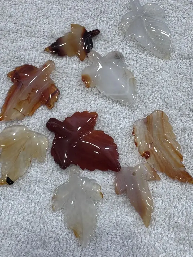 Wholesale 5pcs/pack Mixed Agate Carnelian Bead Pendants 30-50mm Craved Leaf Gemstone Jewelry Necklace Pndant
