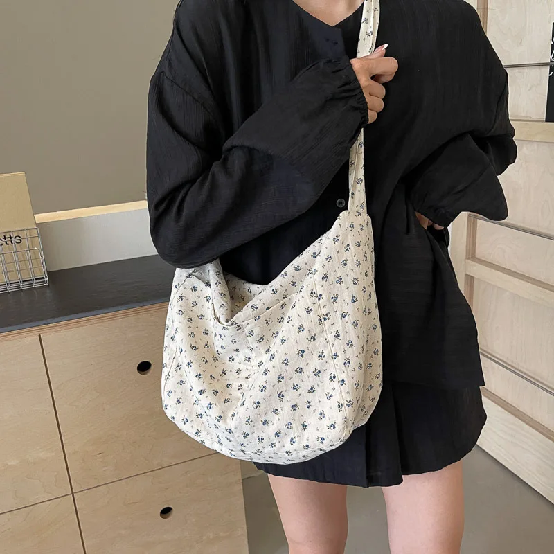 

Floral Canvas Casual Women Crossbody Bag 2025 New in Large Female Shoulder Bag Fashion High Quality Lady Handbag Print Messenger