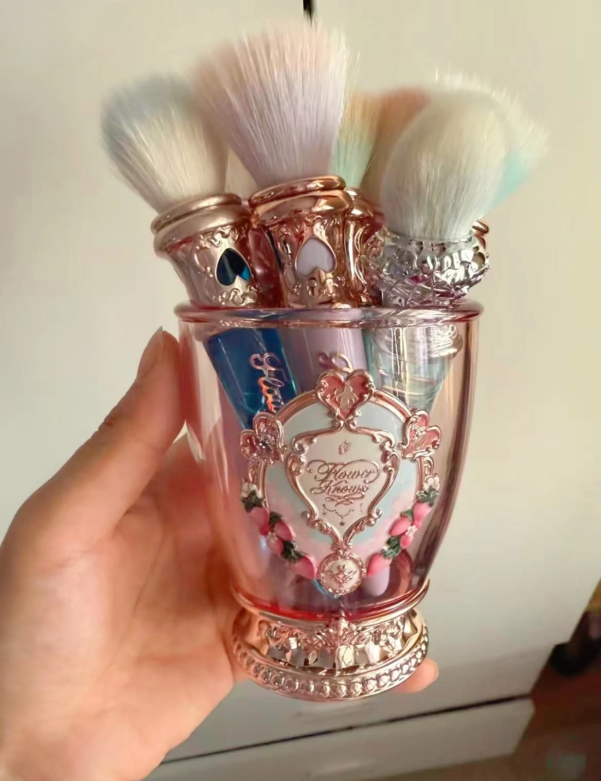9th Anniversary Set Flower KnoDesktop Mirror Air Cushion Comb Brush Makeup Brush Storage Bucket