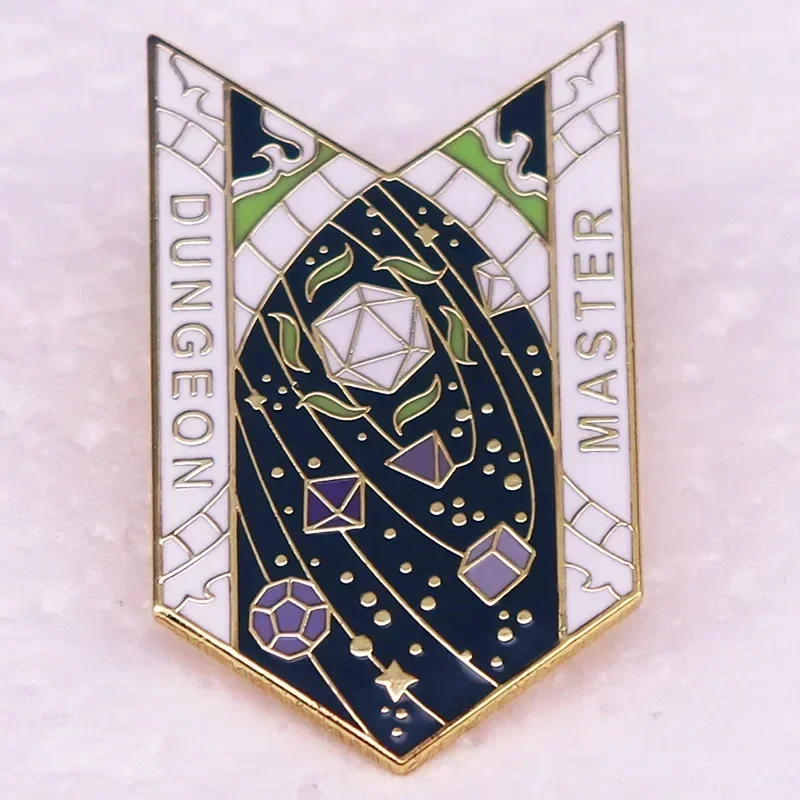 R ستار لعبة شعار بروش معدني المينا دبابيس مختلف الأصالة شارة التلبيب الدنيم سترة ظهره دبوس الديكور إعطاء المشجعين الهدايا #4