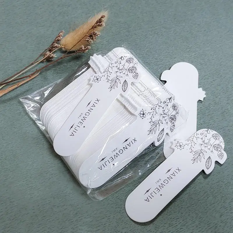 

Black White Aromatherapy Fragrance Test Paper Strips With Gold Floral Design High Absorption For Fragrance Testing Strips