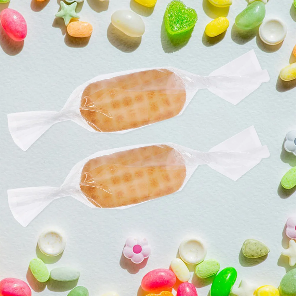 

100Pcs Square Clear Cellophane Sheets Exquisite Packing Film for Homemade Candy Bouquet Wraps DIY Craft Wrapping Needs