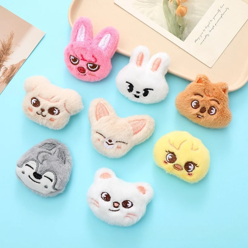 Vadios crianças skzoo novo bonito dos desenhos animados boneca broche skzoo boneca cabeça animal roupas saco acessórios presente de aniversário