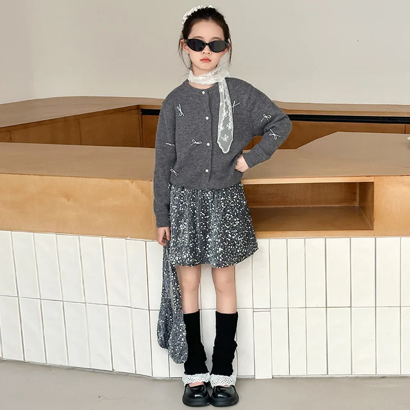

Autumn Children Girls 2pcs Sets Junior Girls Bowknot Single-breasted Knitted Coat Kids Girls Sequins Skirt 4-14Y Girls Outfit