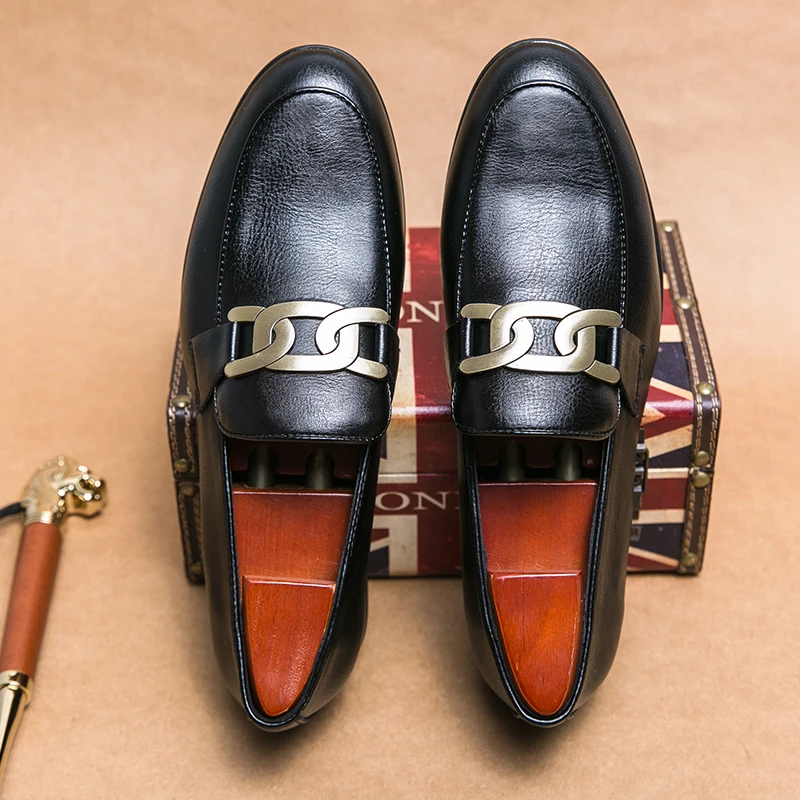 العلامة التجارية الكلاسيكية الرجال الجلود حذاء كاجوال ريترو براون منخفضة أعلى تدليك وحيد الرجال المتسكعون التنقل أحذية قيادة متعددة الاستخدامات