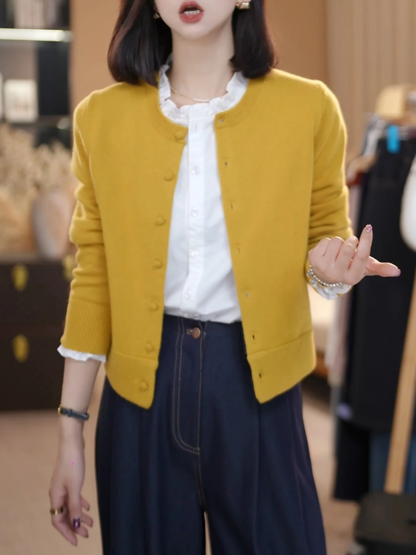 

Simple round Ne Long Sve Knitwear Single Button Pure Color Casual Slimming Top Versatile New Sle Commute Korean Version