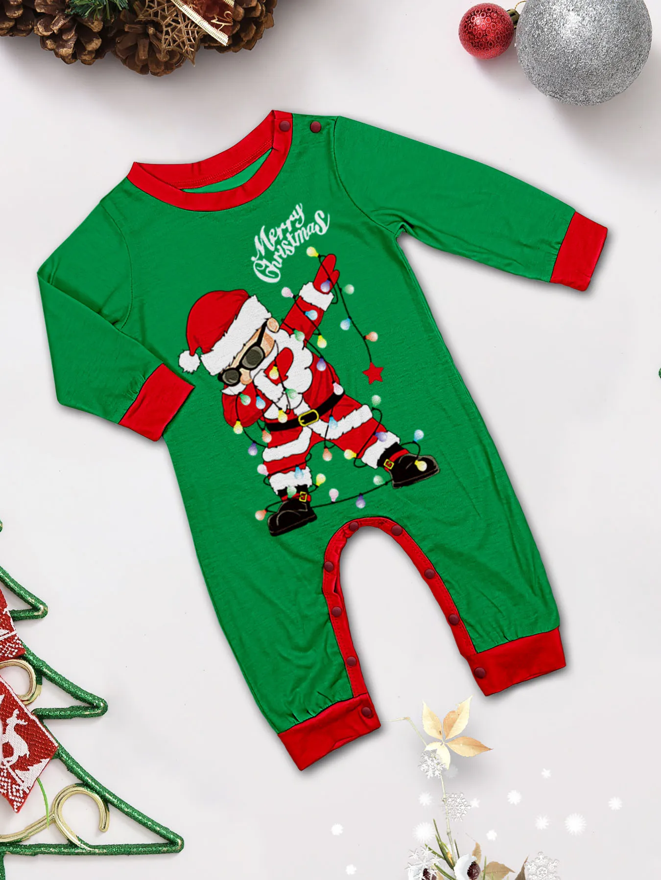 2024 new Europe and the United States ebay new Santa Claus green printed family long sleeve pajamas set home suit 2 sets