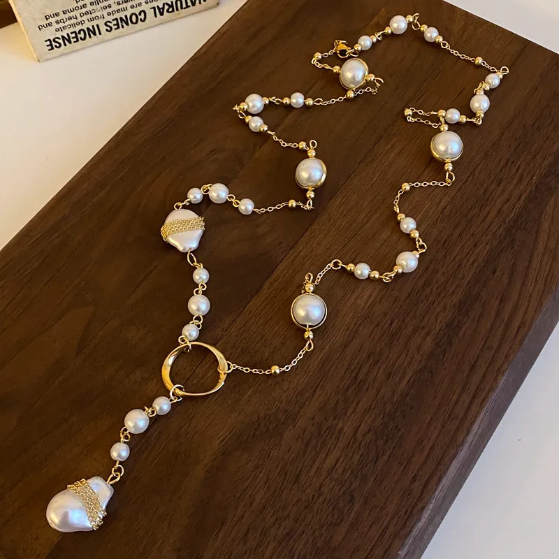 French Round Irregular Pearl Necklace Female Fashion Temperament Sweater Chain High-grade Niche Light Luxury Accessories