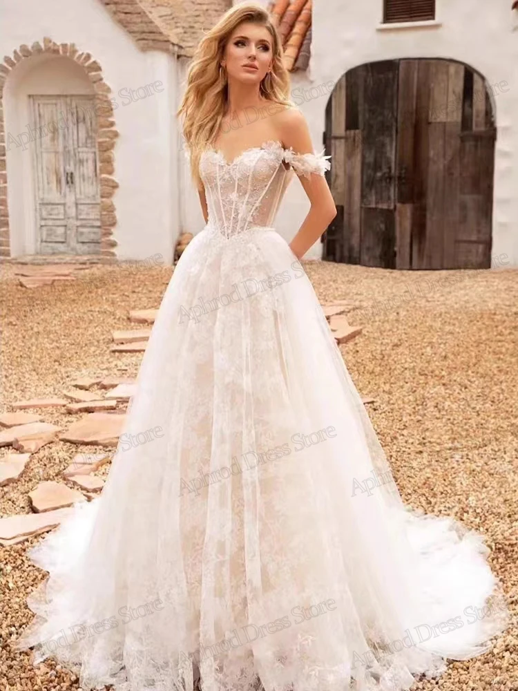 Splendidi abiti da sposa a-line abiti da sposa glamour Appliques di pizzo abiti con spalle scoperte Sweetheart Pretty Vestidos De Novia