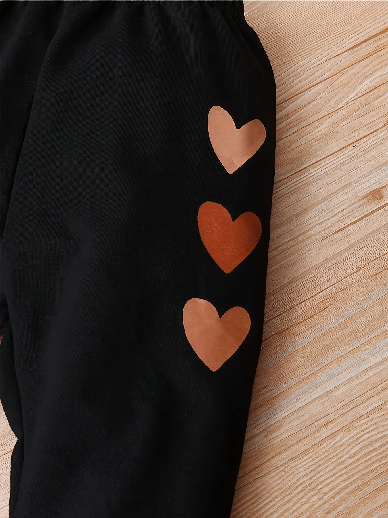 Autumn Baby Girls Clothes Set Children Fashion Heart Printed Sweatshirts Pullover Top And Pants 2 Pieces Suit Kid Tracksuits image 4