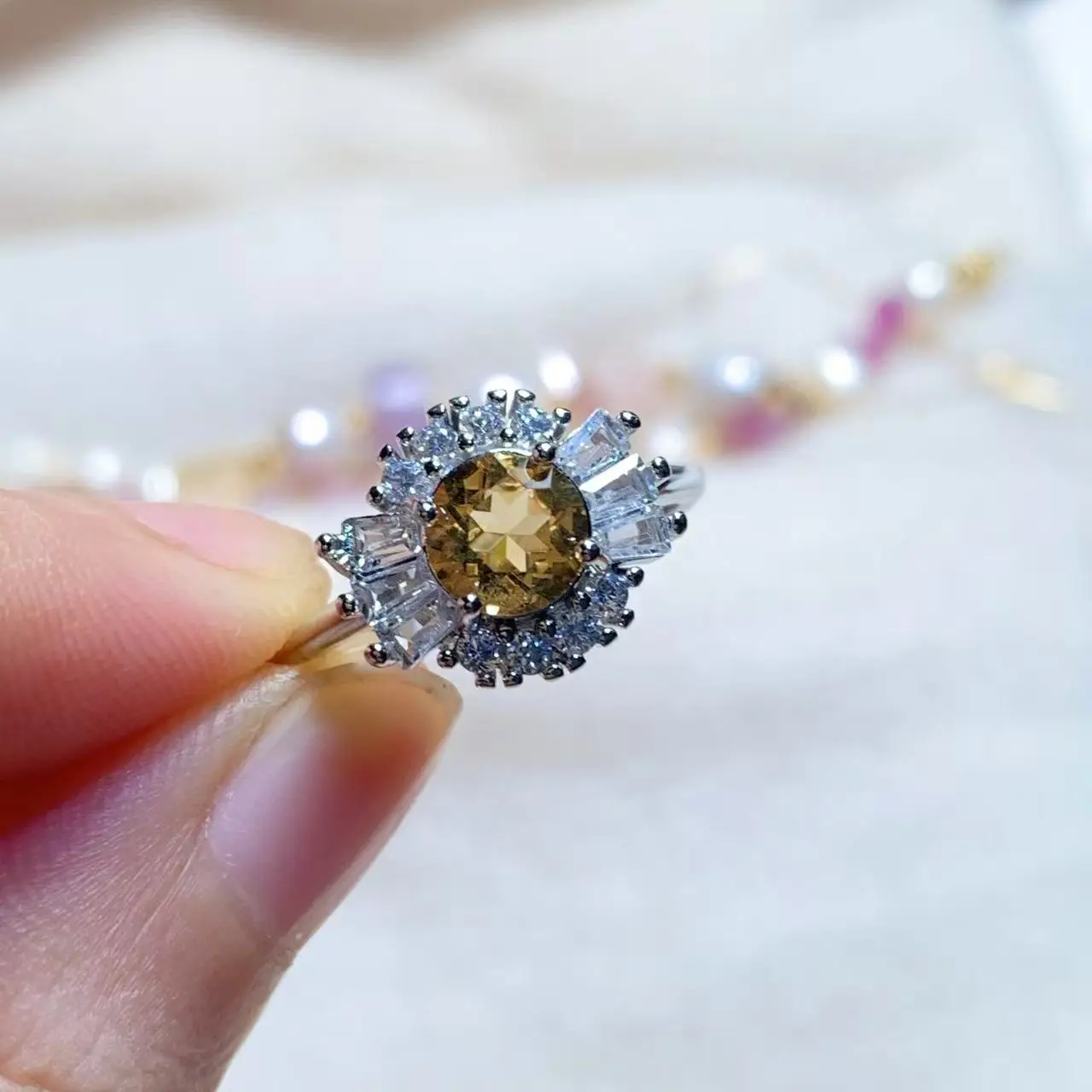 

Винтажное кольцо с натуральным цитрином для женщин, медь, простые ювелирные изделия, драгоценный камень, классический стиль, БОЛЬШОЕ КАМЕНЬ