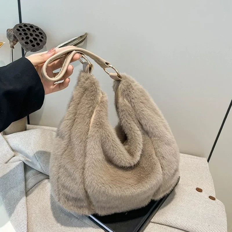 Bolsos de hombro suaves con cremallera de tela de algodón para invierno, bolsos versátiles de gran capacidad, bolsos dulces peludos de alta calidad para mujer 2024