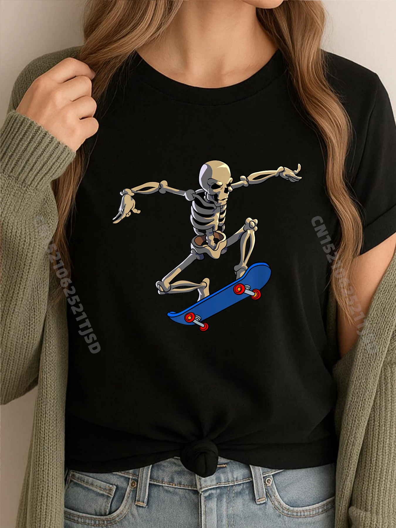 

Skateboarding Skeleton Woman Skater Skateboard Halloween Woman Clothes Camisetas T-shirts Thanksgiving
