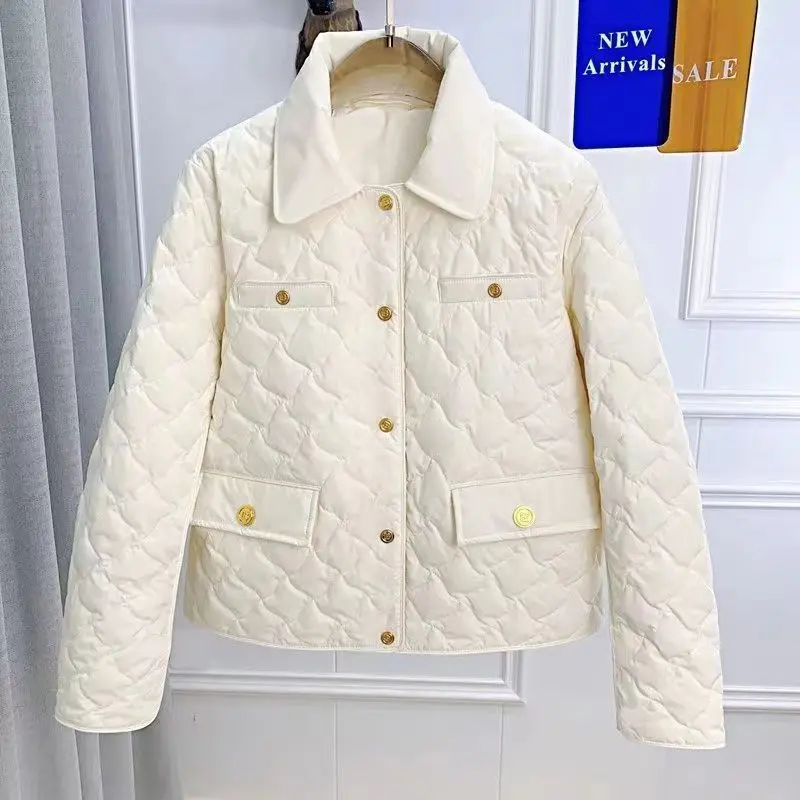 Chaqueta de invierno para mujer Chaqueta acolchada de algodón Chaqueta corta acolchada de algodón para mujer Abrigo ligero rómbico de otoño e invierno