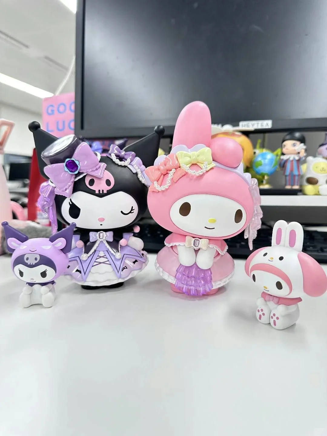 Kuromi My Melody Sanrio Blind Box Figurine mystère - Miniso Collaboration Jouet de collection mignon anime, cadeau surprise pour anniversaire