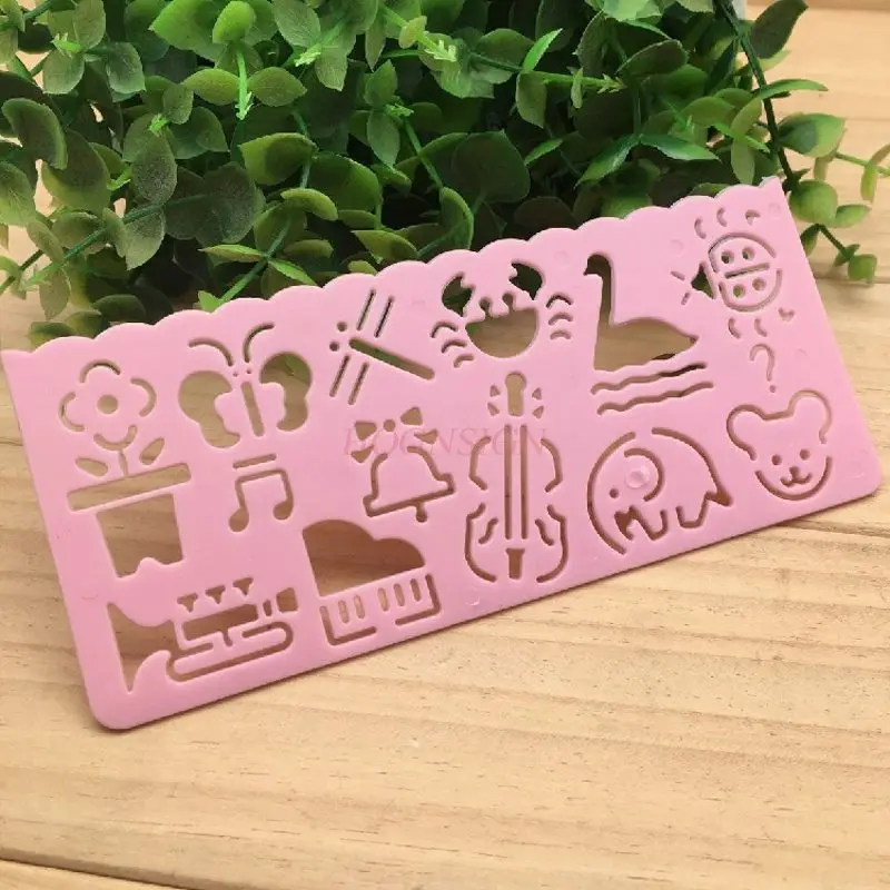 4 peças de desenho de modelo de estudantes do ensino fundamental, régua de jardim de infância, modelo de forma, relatório manuscrito, régua em forma de animal