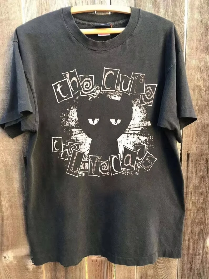 The Cure Love Cat Retro Summer Vintage Retro Casual Unisex Fashion Y2K T-shirt Suitable for Both Men's and Women's T Shirt