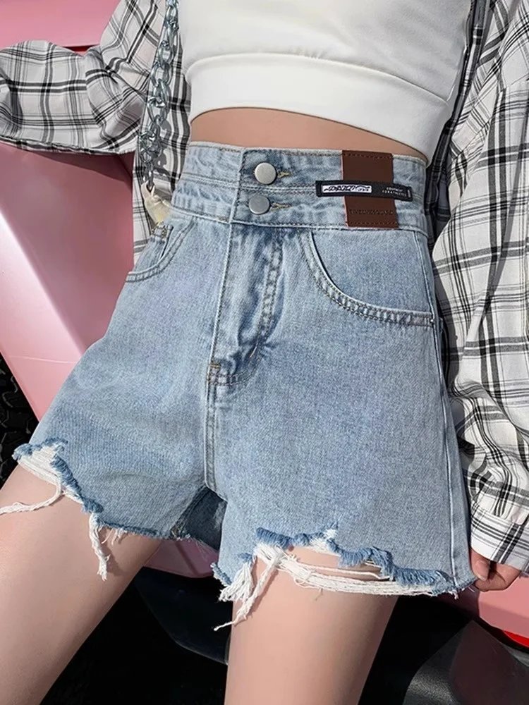 

High Waist A-Line Distressed Hem Denim Shorts Women's Summer 2025 New Style Small Size Spicy Girl Wide Leg Hot Pants