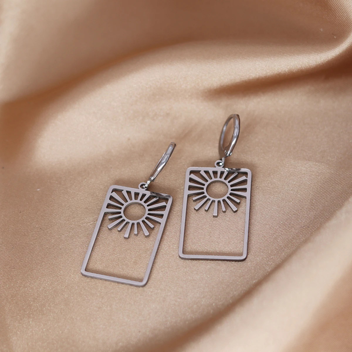 CHENGXUN Stainless Steel Air Charm Pendant Earring Elements Charm Hoop Earrings Simple Jewelry Birthday Party Gifts for Women