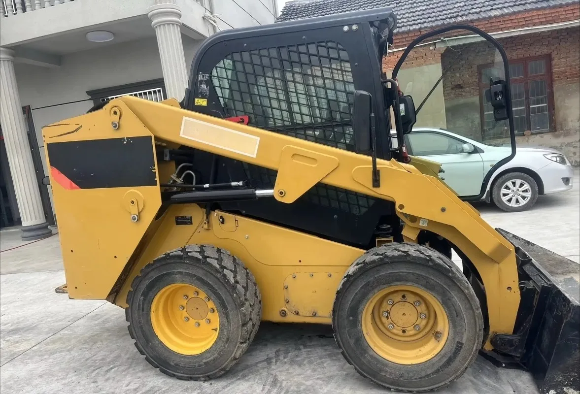 Skid Steer Loader Hydraulic Mini Loader Compact Construction Machinery Front End Loader Material Handling Equipment
