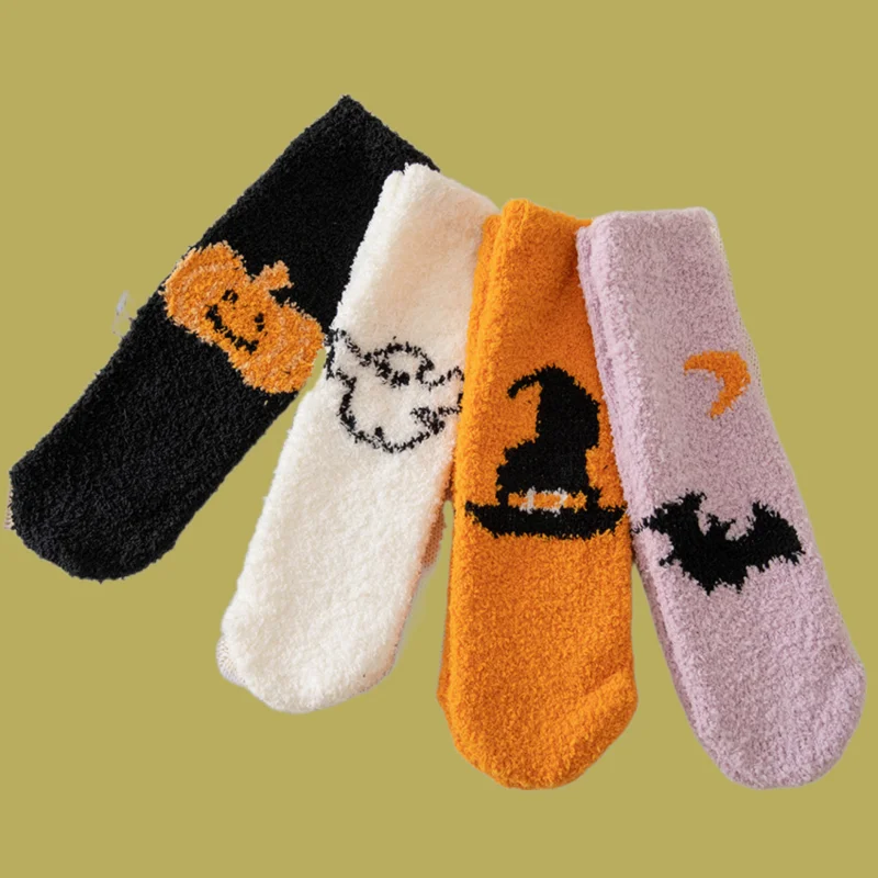 

2/4 Pairs New Fashion Warm Thick Floor Comfortable Socks Sleeping Stack Socks Halloween Series Women's Coral Fleece Socks