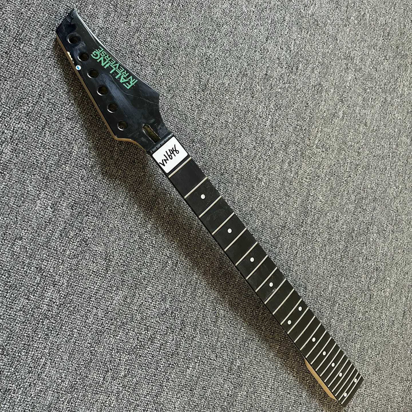 VN648  Custom Electric Guitar 24 Frets Tremolo Guitar Neck Right Hand with Tiny Paint Damages for Replace Sales Price