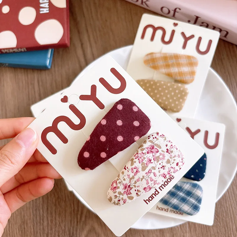 

New Korean Style Sweet Versatile Triangle Fabric Checkered Hair Clip for Children BB Clip Sweet Cute Floral Girls Bangs Hairpins