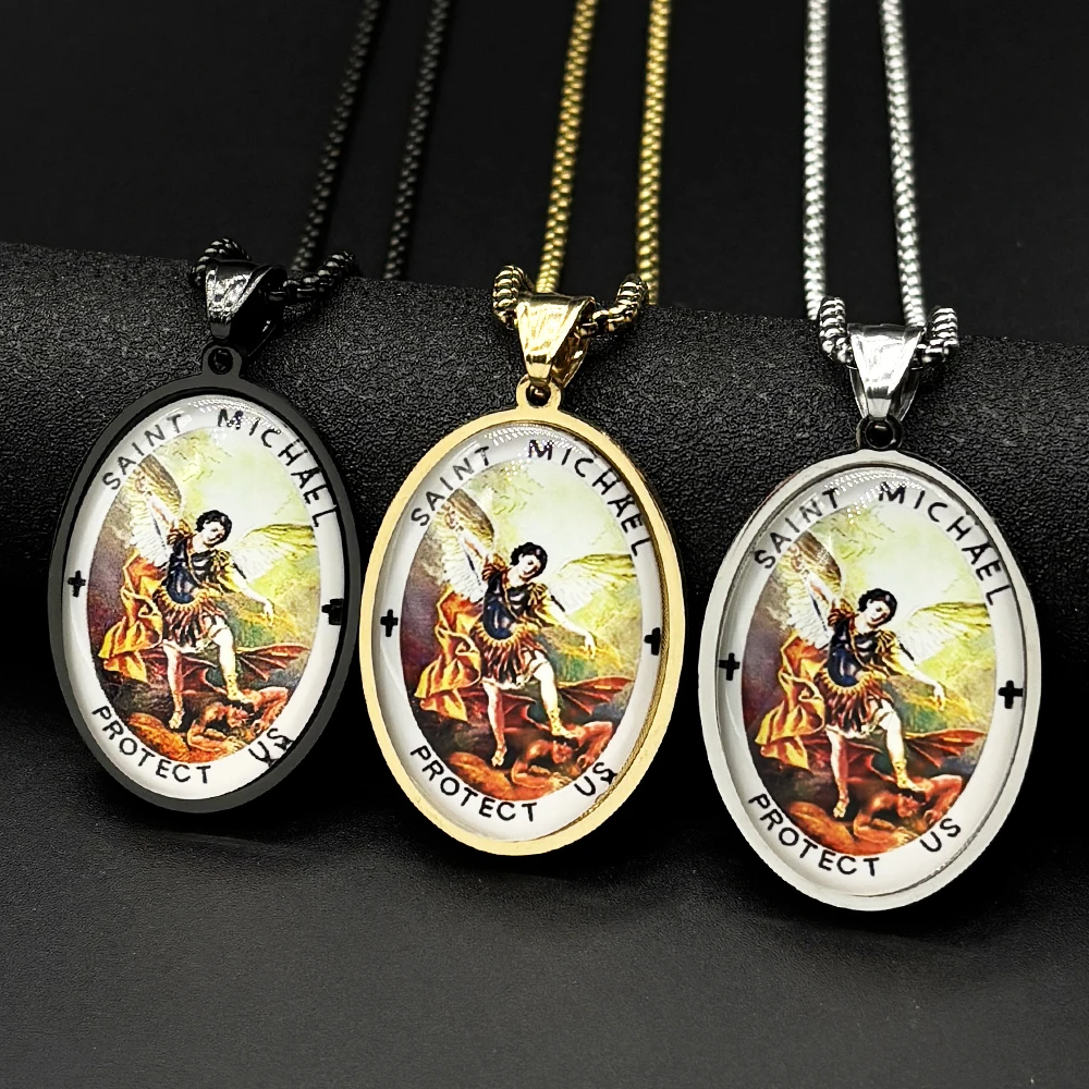 Archangel St.Michael Protect Us Glass Medal Pendant Necklace for Women Men Stainless Steel Saint Michael Chain Jewelry Gift