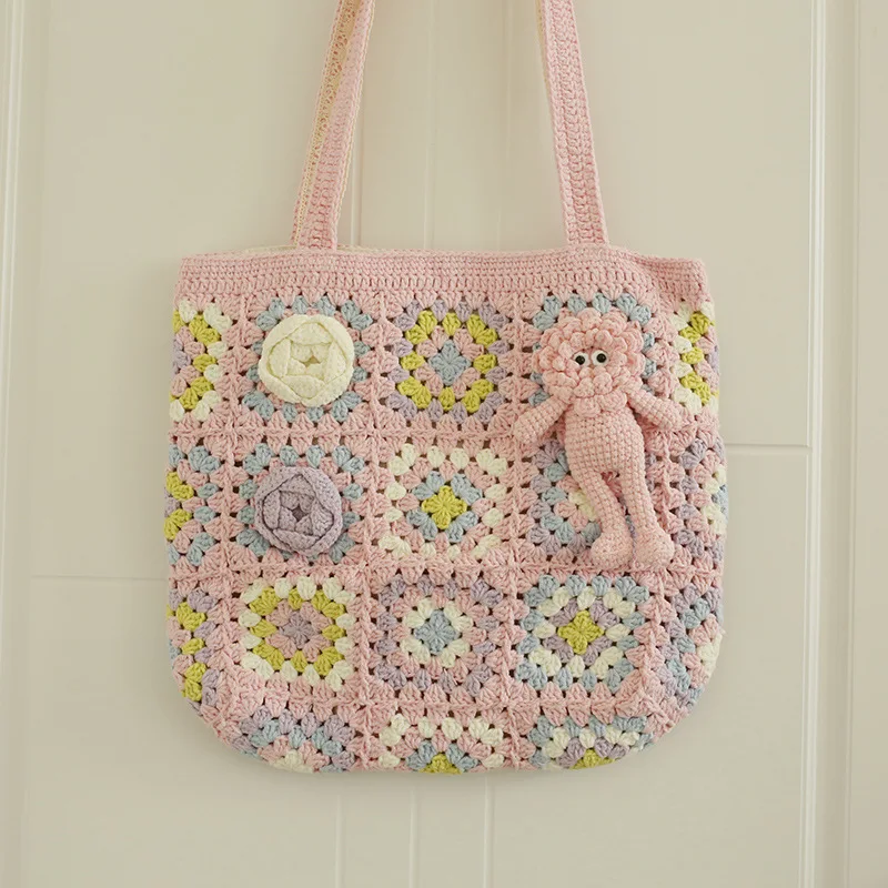Mori handwoven camellia shoulder bag, wool crocheted women's bag finished product, handmade shoulder bag