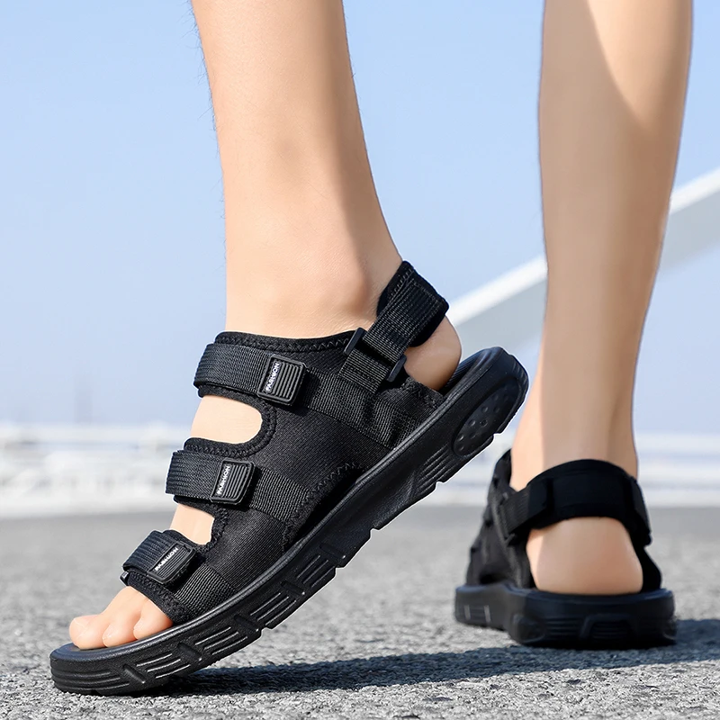 A Pair of Men's Sandals, Summer New Trendy Sports Outer Wear, Non-Slip, Wear-Resistant, Soft-Soled Driving, Cool Beach Shoes for Men