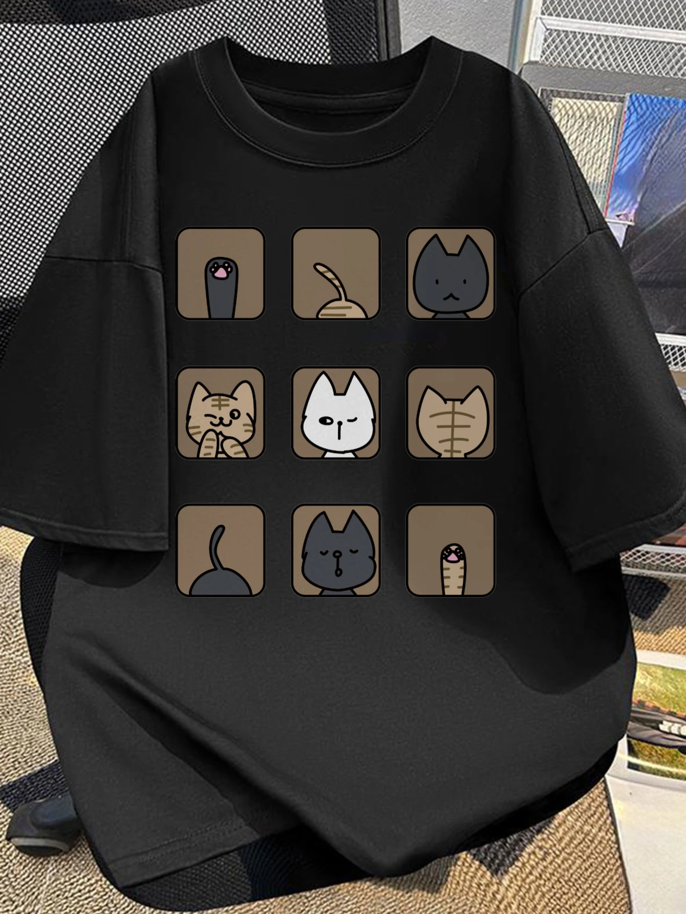 2026 Men's White Soft T-shirt Nine Square Cartoon Cat Face Pattern Front Print Crew Neck Loose Fit Casual Short Sleeve Top Kids