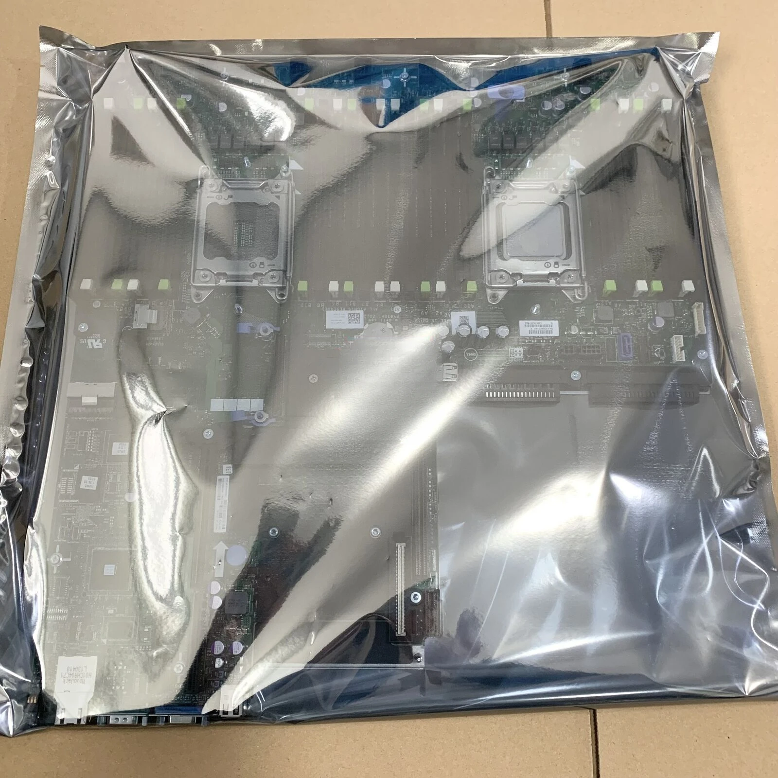 

R620 server main board D2D5F 46R5M 36FVD PXXHP KCKR5 Used