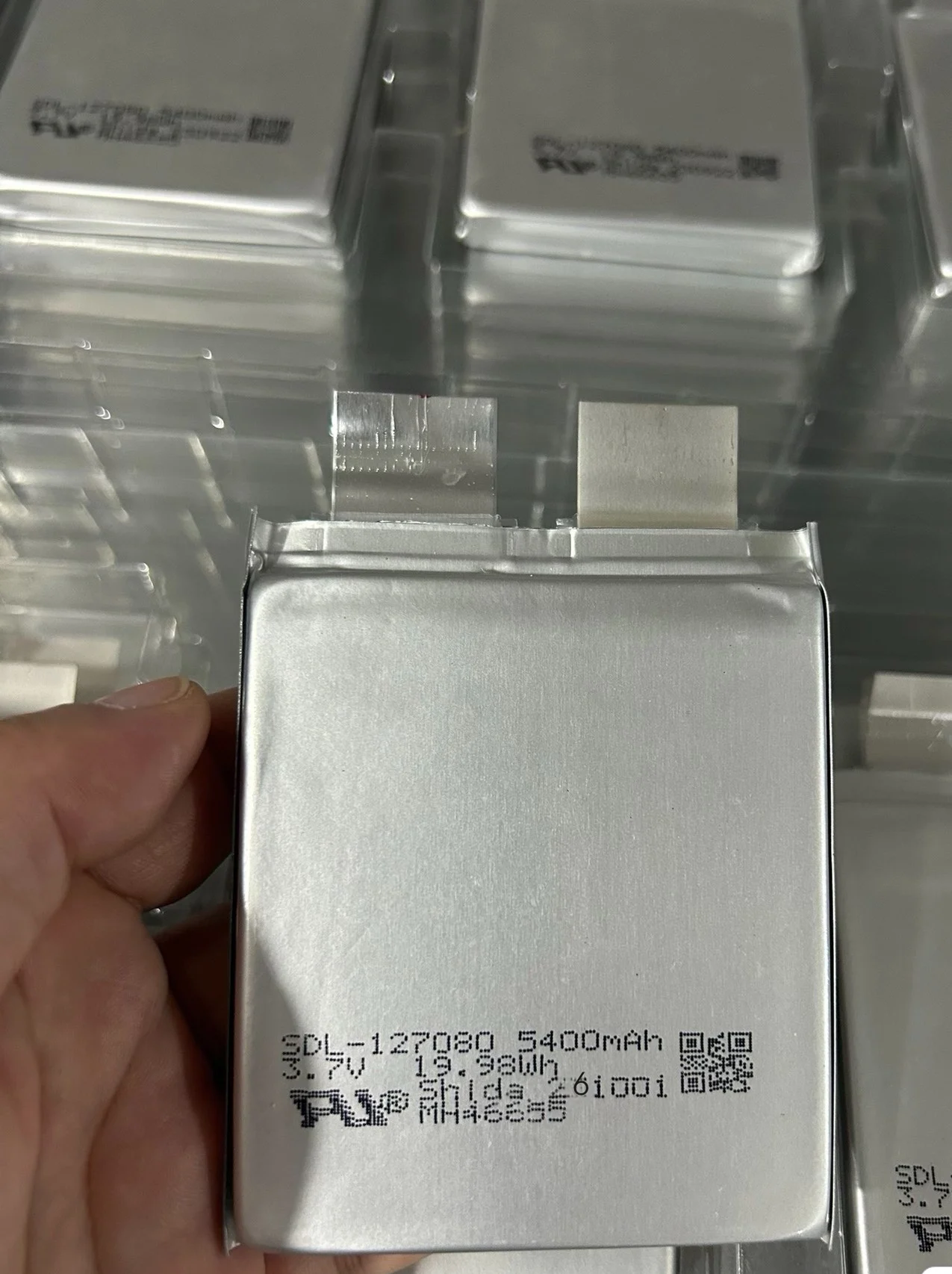 new 127080/107080 battery cell  3.7V  35C  70C 5400mah Card battery  Start power supply