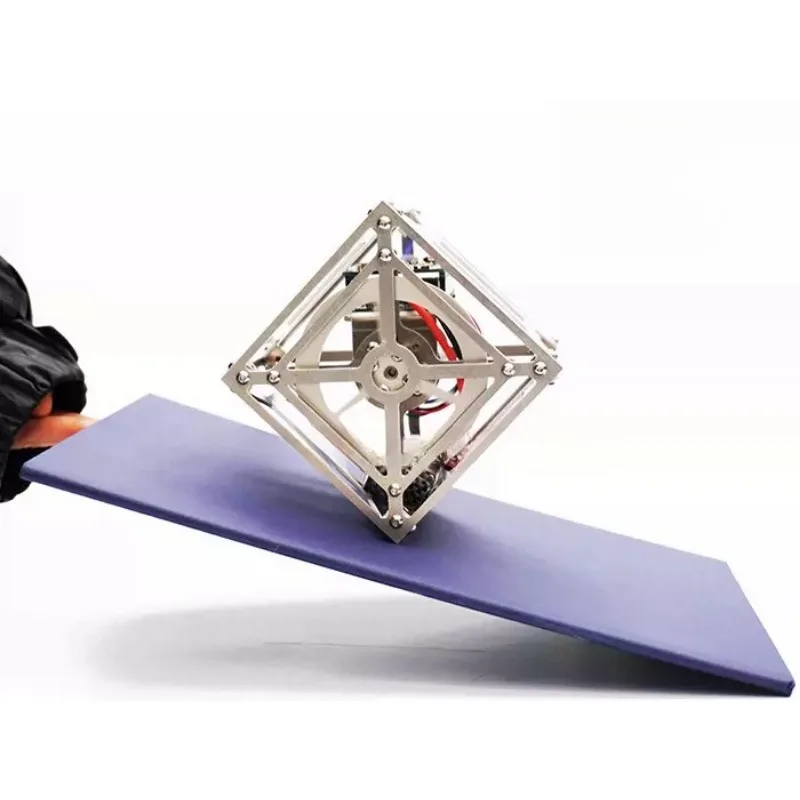 Cubli unilateral self-balancing square, unstoppable momentum inertial flywheel black technology PID control source power
