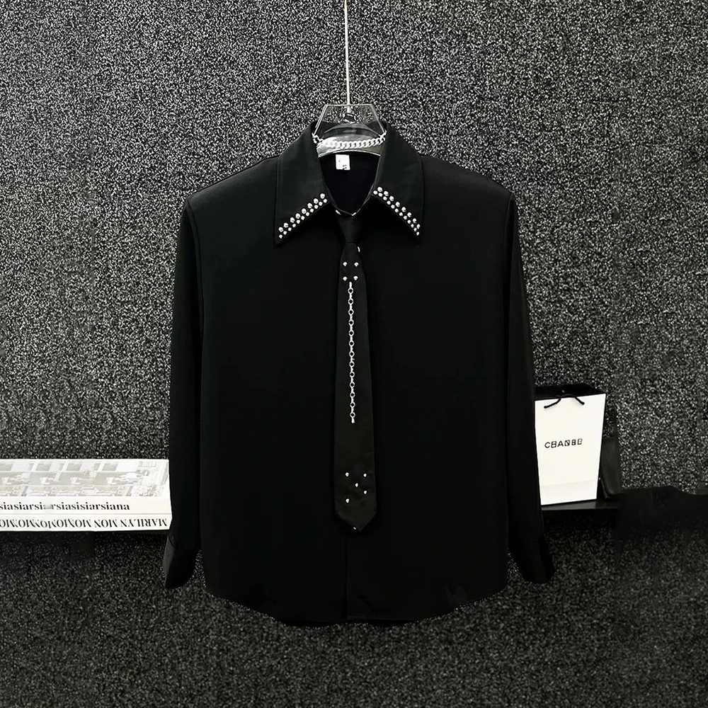 Mens Tie Shirt Metal Rivet Shoulder Pad Shirt Street Wear Fashion Youth Campus Personality Long-Sleeved Top Men'S Clothing 2025