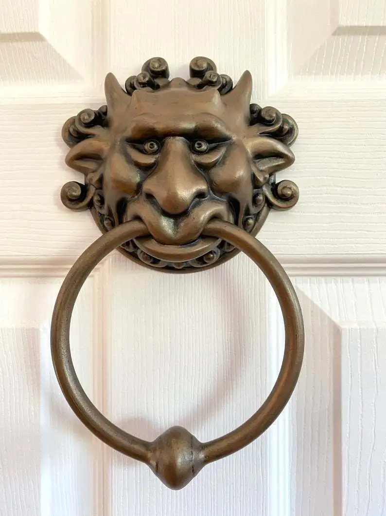 Door Knockers Dragon Face Door Handle Wall Mounted Maze Door Ring Resin