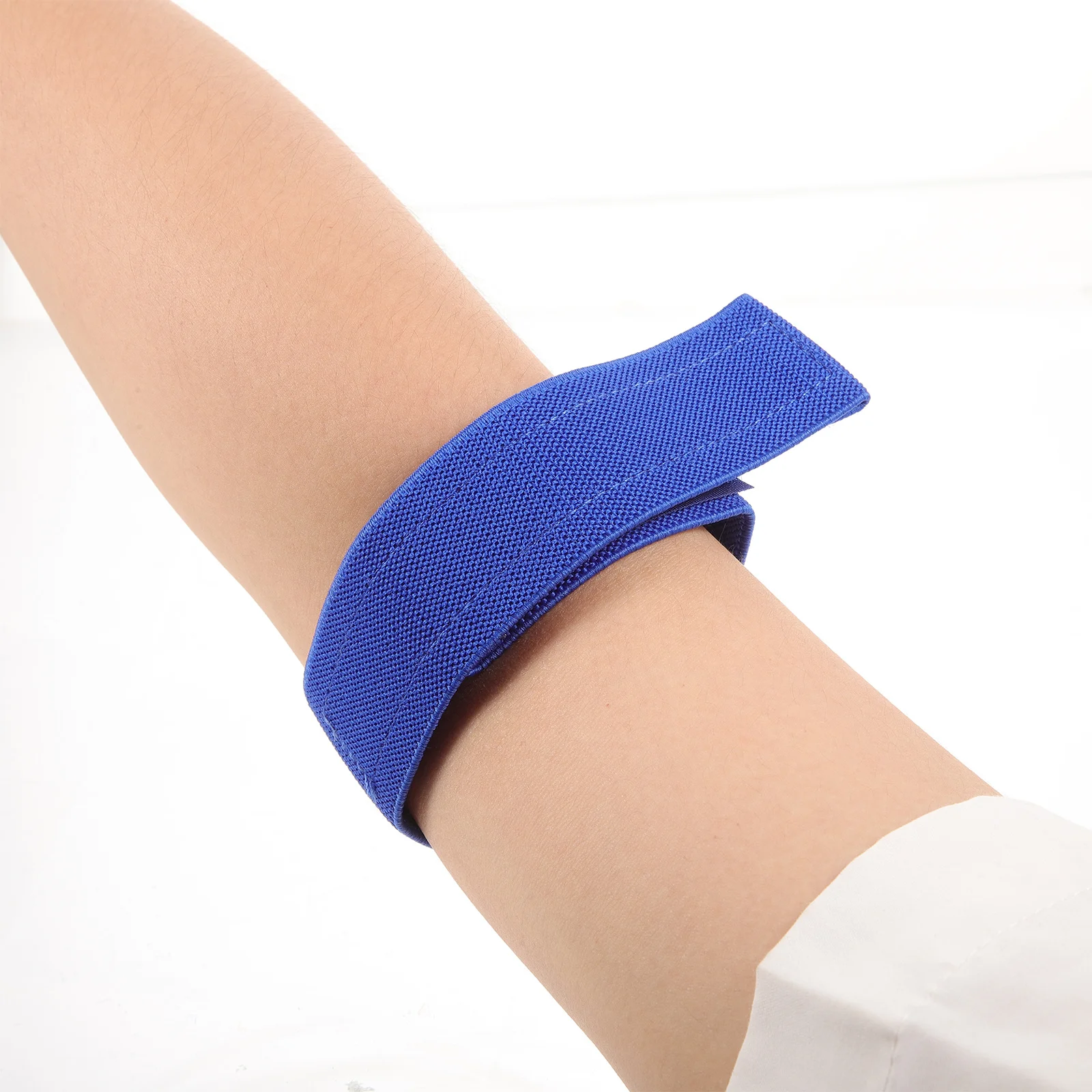 

2Pcs Emergency Hemostatic Tourniquet Lightweight Adjustable Sticky Band Convenient for Outdoor Sports Camping Hiking